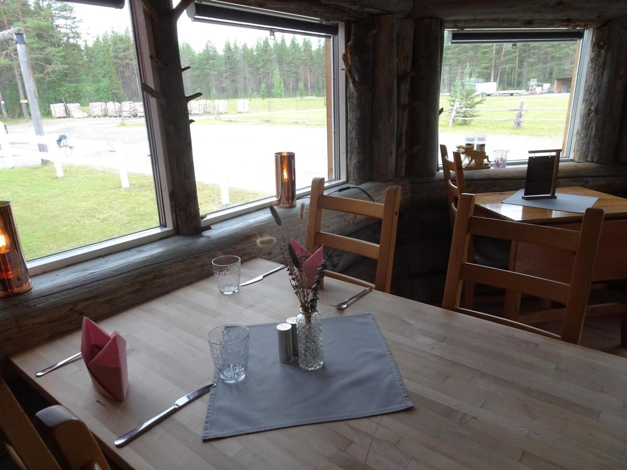 Skogen-Lodge Koskullskulle エクステリア 写真